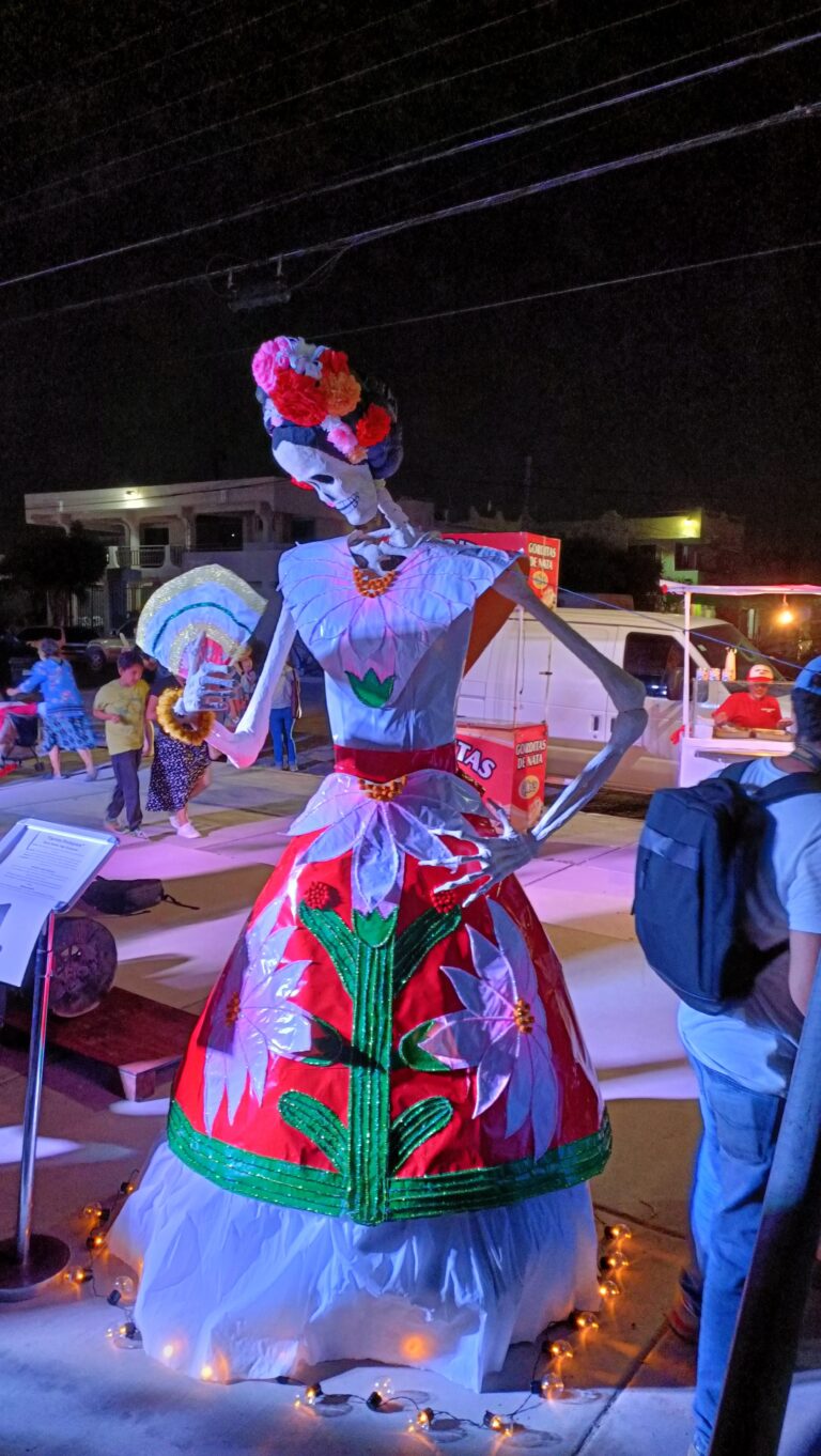 Giant Catrina figure displayed for Día de los Muertos in La Paz