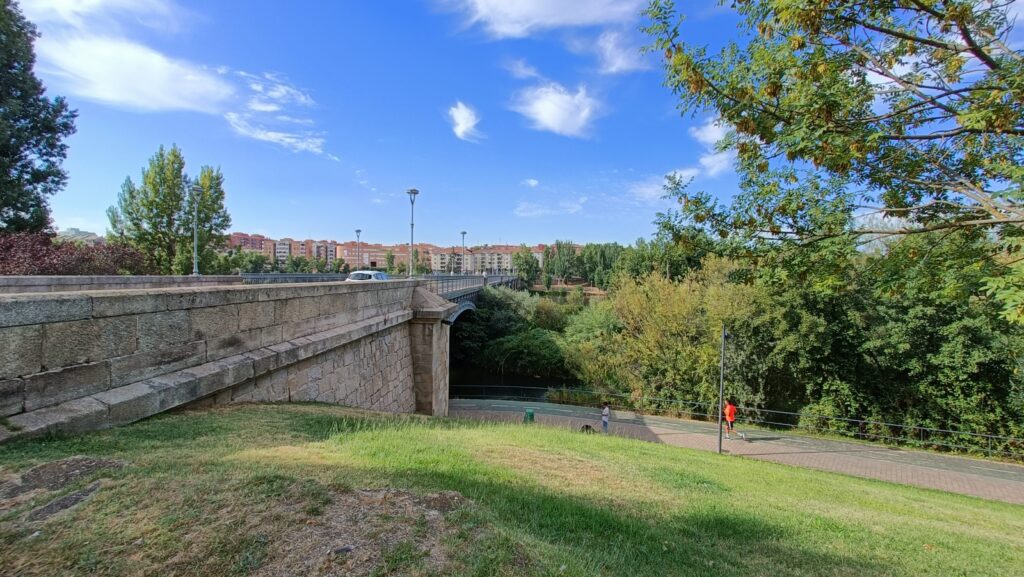 bridge in salamanca